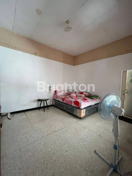 image RUMAH LAMA TERAWAT DI KLAMPIS WISMA MUKTI LOKASI DEPAN DEKAT MERR GALAXY MALL, MANYAR, DHARMAHUSADA, KERTAJAYA, ITATS, UNTAG, ITS, UNAIR, HANG TUAH, TENGAH KOTA (5)