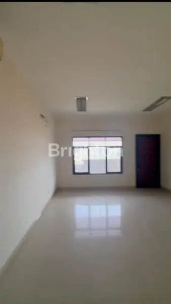 image DISEWAKAN RUKO 4 LANTAI DI RAYA BUBUTAN DAERAH STRATEGIS RAMAI 90JUTA/TAHUN (4)