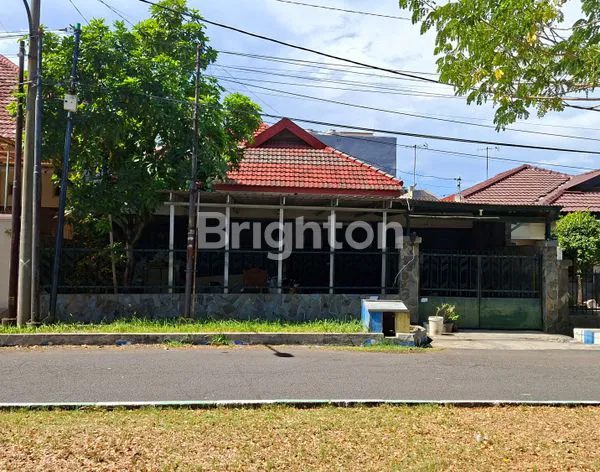 image DIJUAL RUMAH BESAR STRATEGIS PONDOK NIRWANA (1)