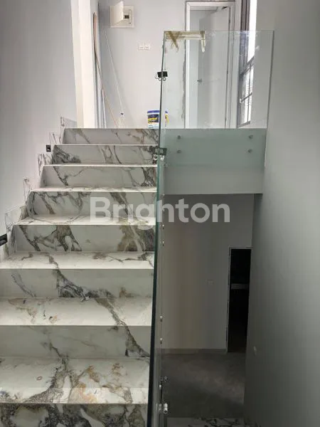 image RUMAH BRAND NEW PLUIT KARANG AYU (8)