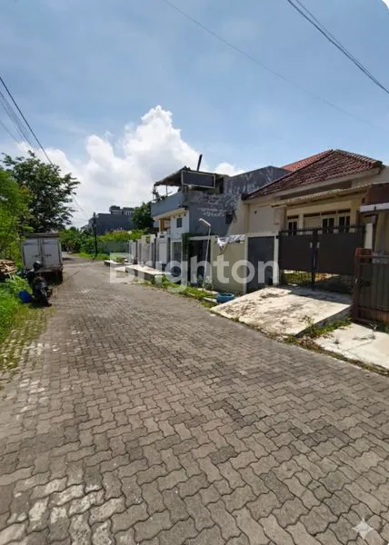image RUMAH NYAMAN DI PURI ANJASMORO BLOK L (2)