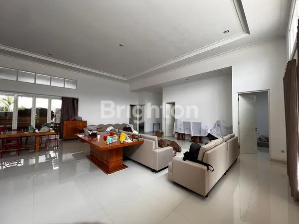image VILLA MEWAH JALAN FLAMBOYAN KOTA BATU (6)