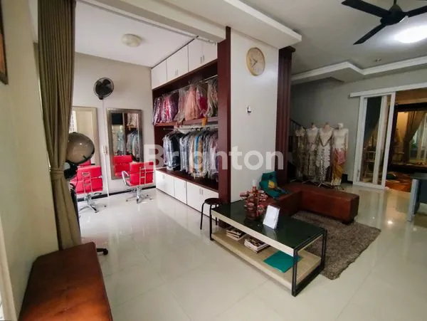 image RUMAH TERAWAT BERSIH SAWOJAJAR 1 STRATEGIS (4)