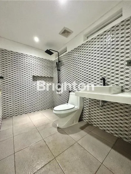 image RUMAH STRATEGIS GUBENG, 3 KT 3 KM HARGA MENARIK (6)