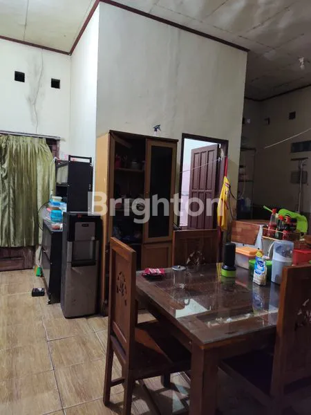 image DAMAI DEKAT MT HARYONO KOLAM RENANG MULAWARMAN RUMAH LOKASI TENANG (3)