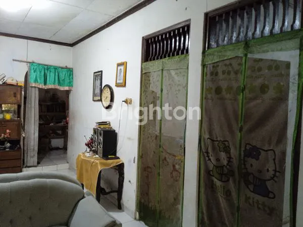 image HUNIAN STRATEGIS LT 210 DI KELAPA DUA (4)