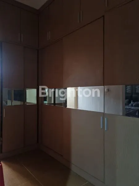 image RUMAH  2LT DI MARINA EMAS SEMI FURNISH DEKAT ITS & PAKUWON MALL (6)