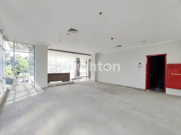 image GEDUNG 7 LANTAI PASAR MINGGU JAKARTA SELATAN (4)