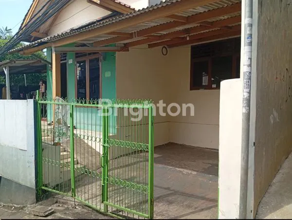 image RUMAH 2 LANTAI LT 149M² DI KREO SELATAN (2)