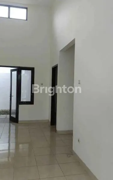 image RUMAH 3KT DI CLUSTER GRAHA RAYA BINTARO (8)