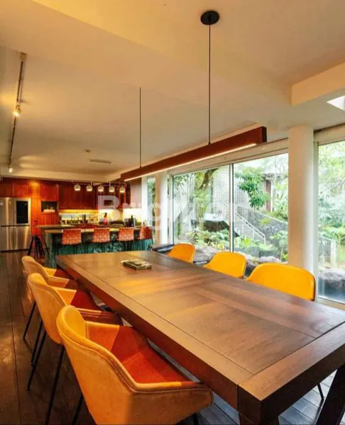 image RUMAH ARSITEK MEWAH LT 804M² DI JATI PADANG (2)