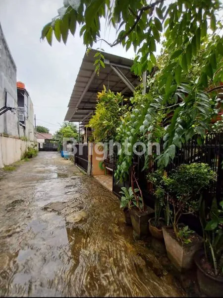 image RUMAH HOOK STRATEGIS LT 134M² JAGAKARSA (2)