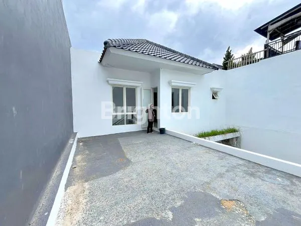 image RUMAH CITRALAND BANDAR LAMPUNG FULLY FURNISHED (8)