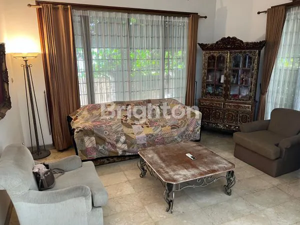 image DI JUAL RUMAH MEWAH,HOOK SIAP HUNI,DI TOMANG JAKARTA BARAT (8)