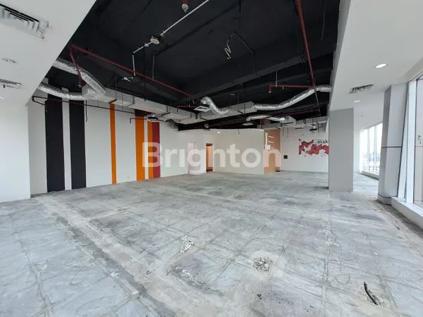 image OFFICE SPACE DI TAMANSARI PARAMA BOUTIQUE OFFICE (8)