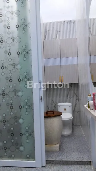 image RUMAH MEWAH,BARU DIBANGUN DITENGAH KOTA (6)