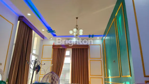 image RUMAH MEWAH,BARU DIBANGUN DITENGAH KOTA (4)
