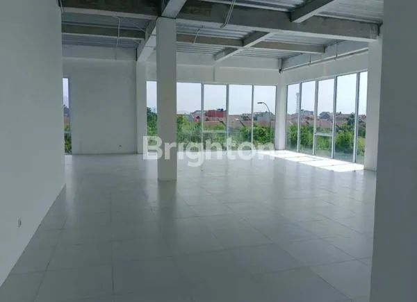 image GEDUNG 3 LANTAI - BUAH BATU, BANDUNG (3)