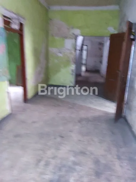 image RUMAH LOKASI 0 JALAN RAYA KREMBUNG SIDOARJO. COCOK UNTUK USAHA. (2)