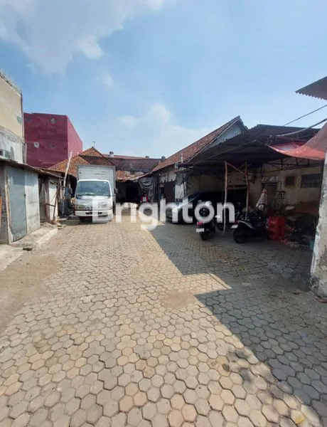 image GUDANG TOKO DAN KANTOR HITUNG TANAH KOTA MOJOKERTO (1)