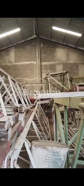 image GUDANG LUAS DAN LEBAR (4)