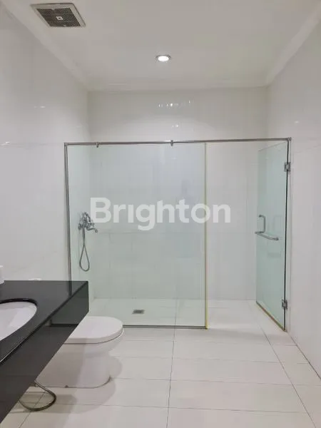 image HUNIAN EKSKLUSIF KEMANG DENGAN KOLAM RENANG PRIBADI (6)