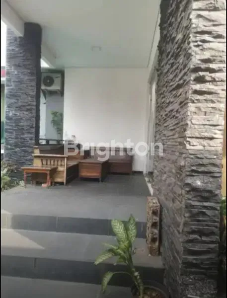 image RUMAH MEWAH 3 LANTAI + KOLAM RENANG & 7 KAMAR KOS – SLIPI, JAKARTA BARAT (DEKAT RS PELNI & DPR/MPR) (4)