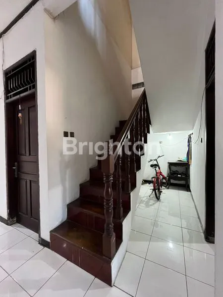 image RUMAH KOKOH 2 LANTAI SIAP HUNI SELOMAS TANAH MAS SEMARANG UTARA (4)