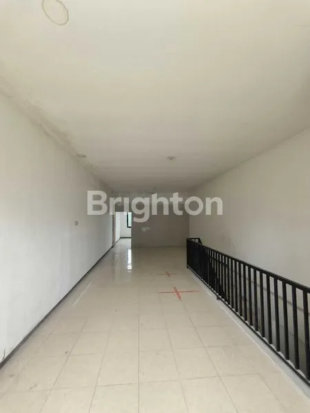 image RUKO 2 LANTAI LOKASI STRATEGIS DEKAT KLAMPIS MANYAR WISMA MUKTI ARAYA MERR SEMOLOWARU HOKKY DHARMAHUSADA ITS UNAIR UPN (3)