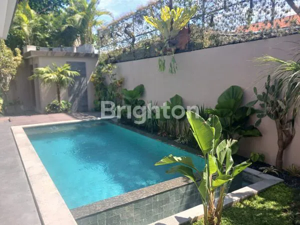 image VILLA MEWAH 3KT DI PANTAI MENGENING (1)