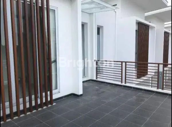 image RUMAH DISCOVERY ALUVIA BINTARO SEKTOR 9 TANGERANG SELATAN (3)