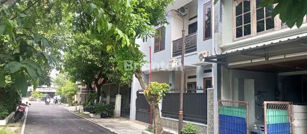 image RUMAH 2 LANTAI DI DALAM PERUMAHAN SIAP HUNI DI FAJAR INDAH (2)