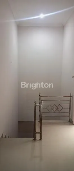 image RUMAH 2 LANTAI DI DALAM PERUMAHAN SIAP HUNI DI FAJAR INDAH (7)