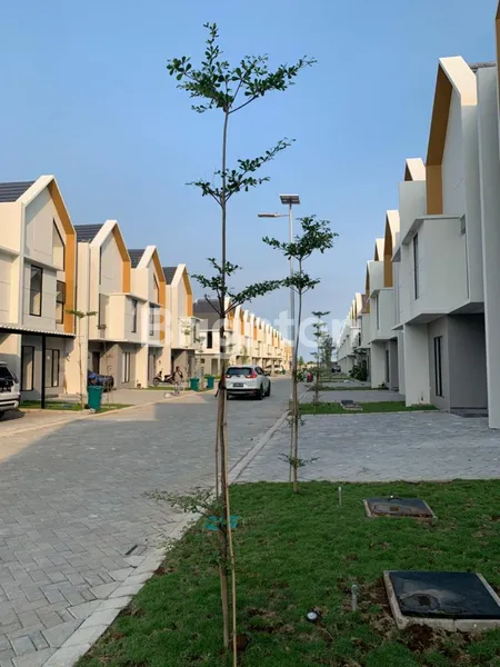 image RUMAH BARU SIAP HUNI DI EASTERN PARK KEPUTIH, SELANGKAH ITS DAN HANG TUAH (2)