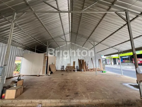 image  GUDANG DISEWAKAN STRATEGIS, PINGGIR JALAN ,  AKSES TRUK LANCAR DI JLN. GUNUNG AGUNG, MENGWI (3)