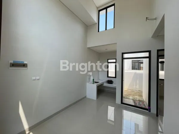 image RUMAH SIAP HUNI STRATEGIS DEKAT KE GERBANG TOL DI SENTUL (4)