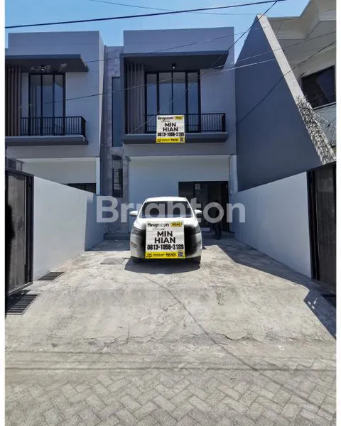 image PROPERTI STRATEGIS 2 LANTAI SHM SIAP HUNI (1)