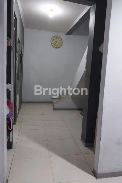 image RUMAH BERDAMPINGAN DENGAN SUMMARECON SERPONG DI PERUMAHAN KELAPA NUNGGAL TANGGERANG (7)