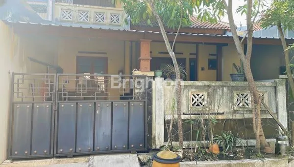 image RUMAH SIAP HUNI HARGA NEGO SAMPAI DEAL DI GRIYA SHANTA KOTA MALANG (1)