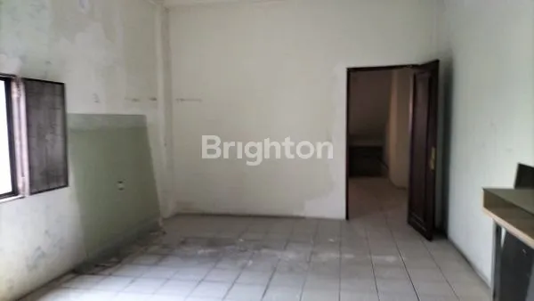 image RUKO STRATEGIS 3 LANTAI KEDOYA RAYA JAKBAR (3)