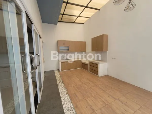 image RUMAH PREMIUM DI SETRA DUTA (2)