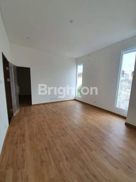 image RUMAH PREMIUM DI SETRA DUTA (5)