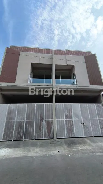 image RUMAH BARU GRESS DI PINGGIR JALAN GUNUNG ANYAR!! (1)