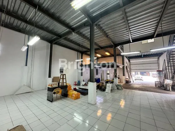 image GUDANG LUAS 446M², LOKASI DAAN MOGOT (2)