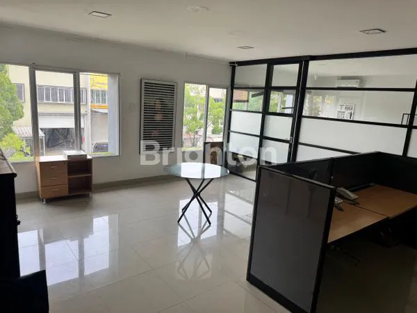 image GUDANG LUAS 446M², LOKASI DAAN MOGOT (8)