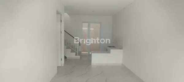 image RUMAH MINIMALIS DI PARAMOUNT VILLAGE SEMARANG (5)