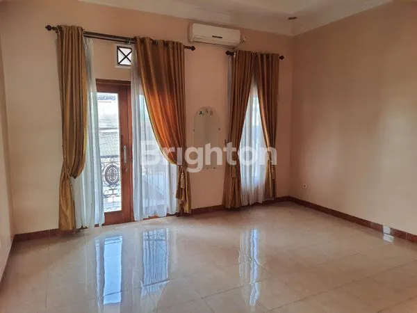 image RUMAH 2 LANTAI SIAP HUNI DI GRIYA MULIA ASRI (3)