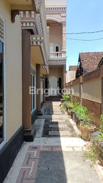image DIJUAL RUMAH MEWAH, EX-SALON & SPA, TIDAK BANYAK PR (5)