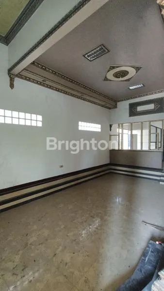image DIJUAL RUMAH MEWAH, EX-SALON & SPA, TIDAK BANYAK PR (2)