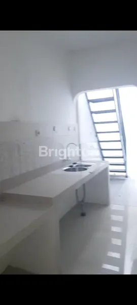 image DIKONTRAKKAN RUMAH DI NOGOTIRTO (5)